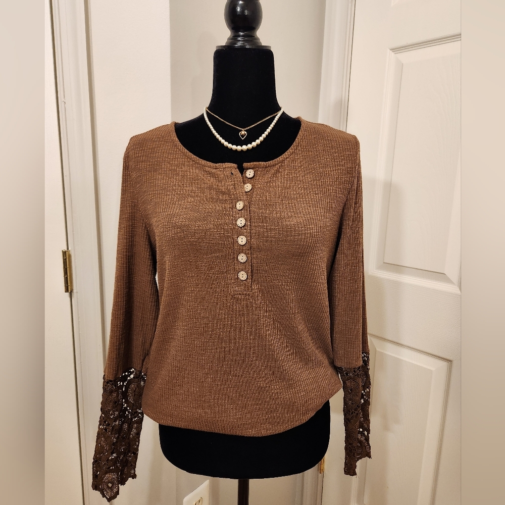 Miselon Brown Lace Sleeve Women's Top Sz L